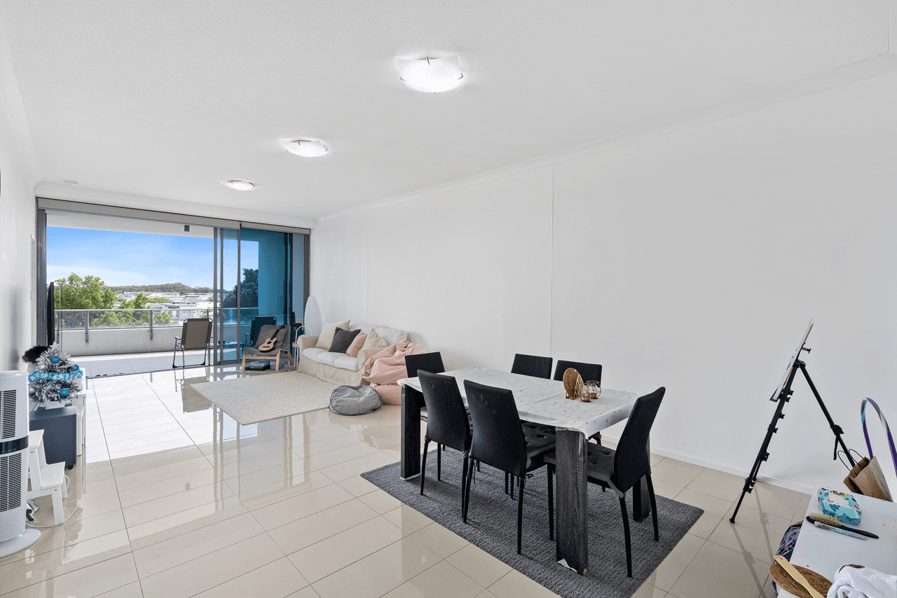 309/15 Compass Drive, BIGGERA WATERS, QLD 4216