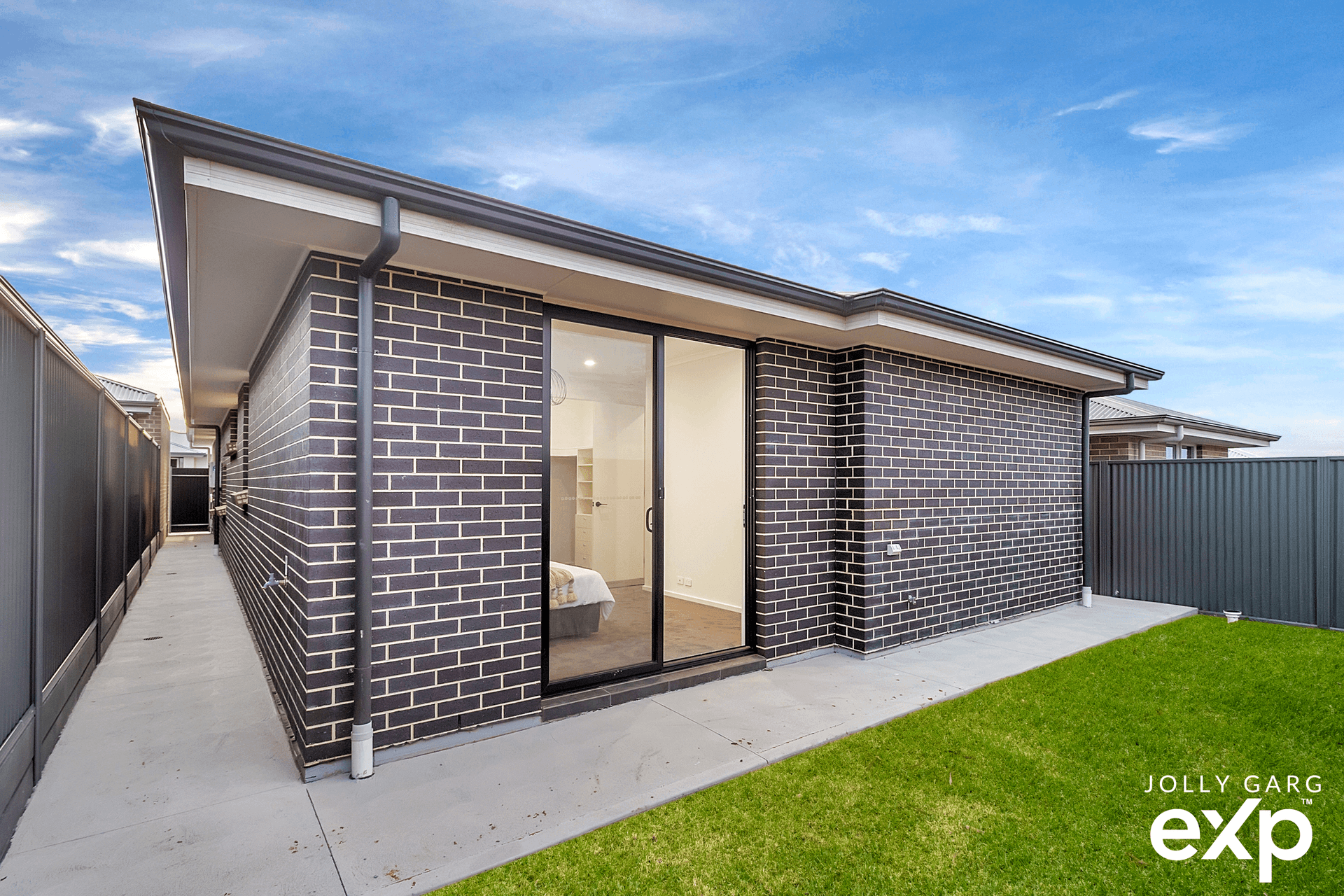 14 Honeyeater Avenue, Port Noarlunga South, SA 5167