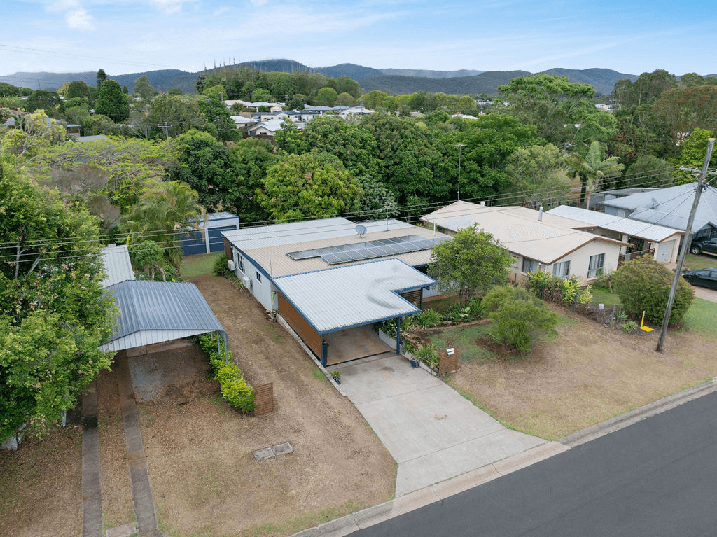 11 Tower Avenue, ATHERTON, QLD 4883