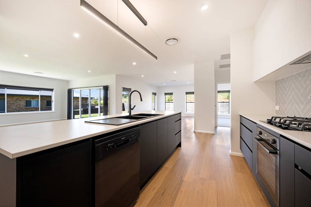 20 Currawong Drive, CALALA, NSW 2340