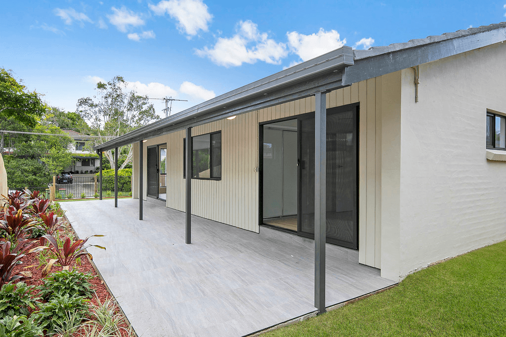 23 Currawong Drive, BIRKDALE, QLD 4159