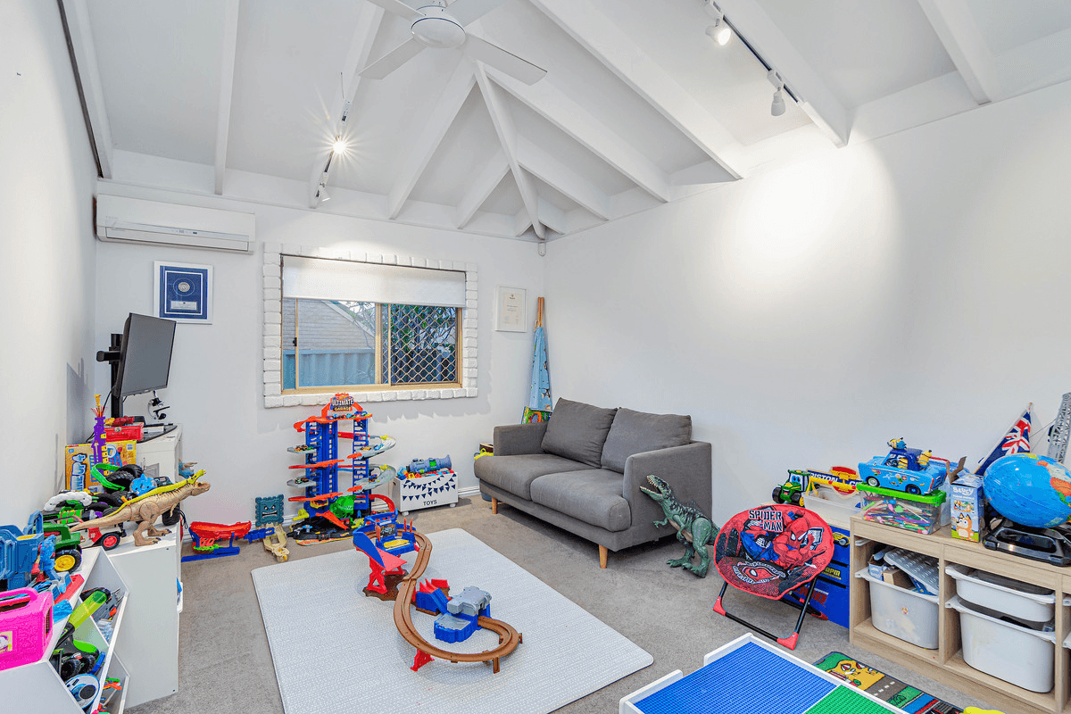 45 Adare Way, Kingsley, WA 6026