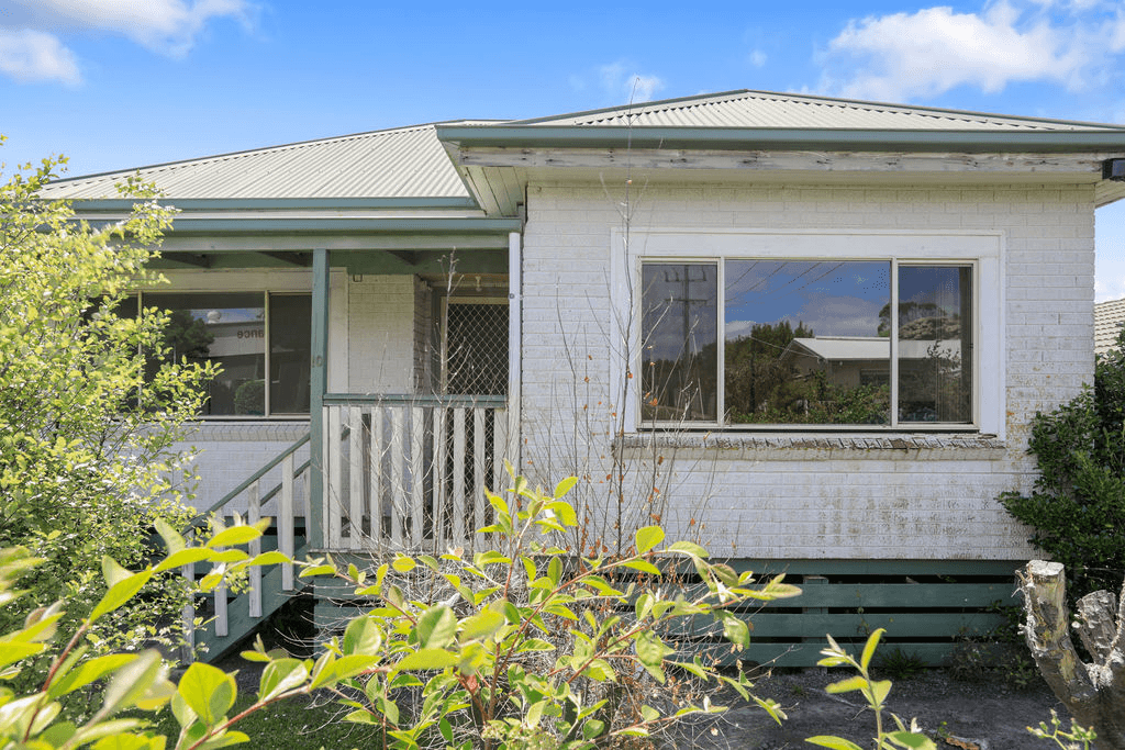 72 McLachlan Street, APOLLO BAY, VIC 3233