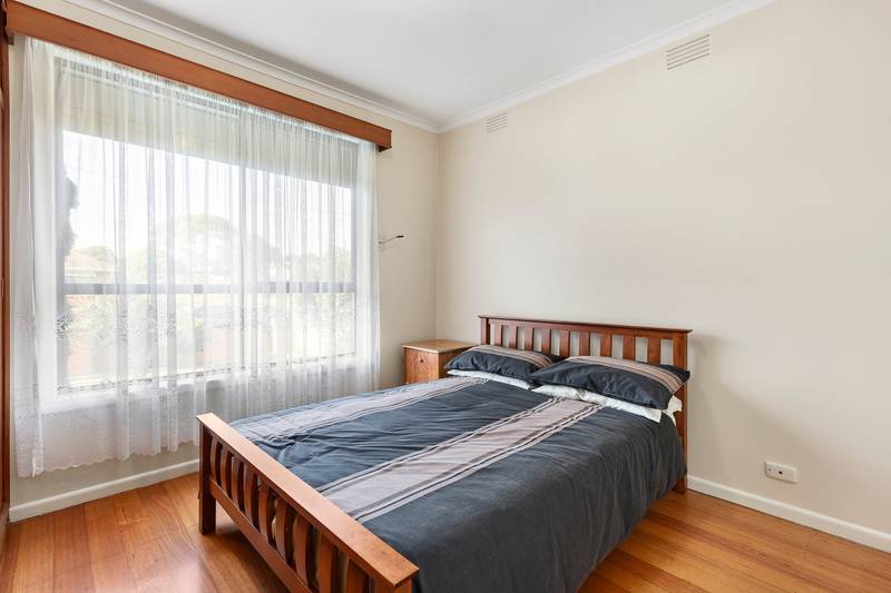 19 Oulton Street, Fawkner, VIC 3060