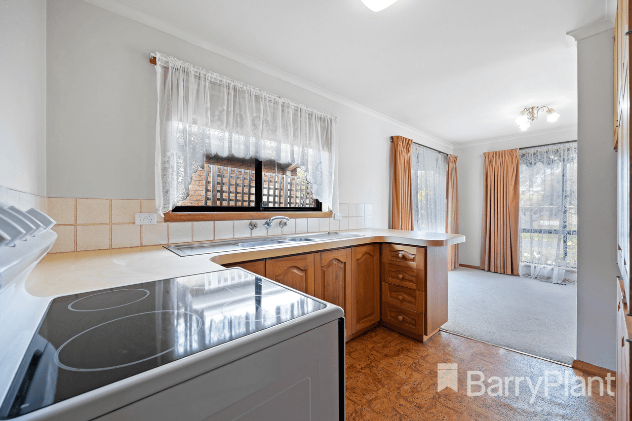 12 Heales Street, Mount Pleasant, VIC 3350