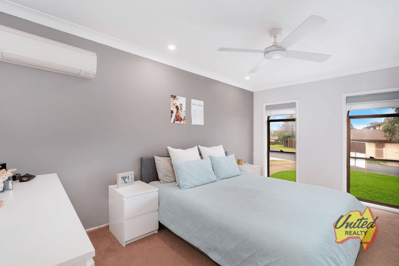 43 Wentworth Drive, Camden South, NSW 2570