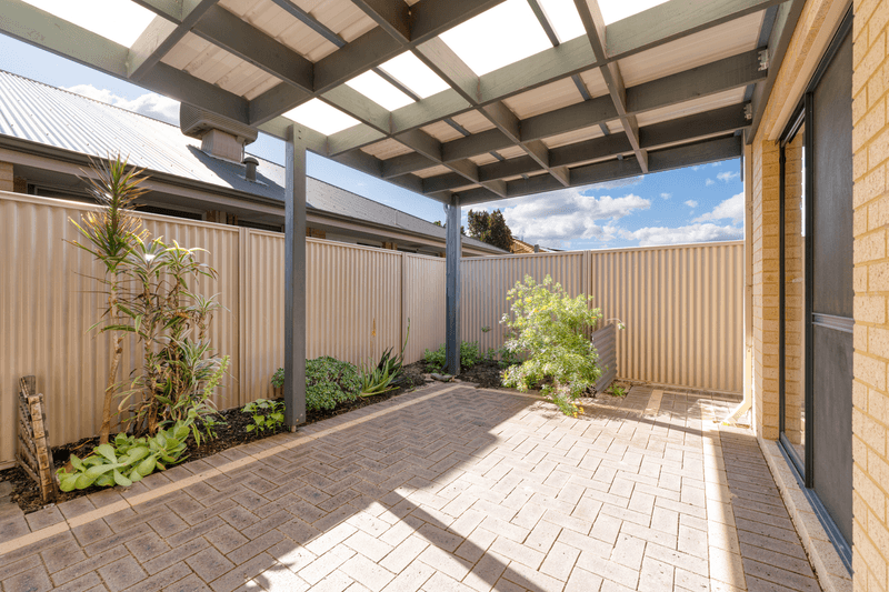 1C Lucida Road, Southern River, WA 6110