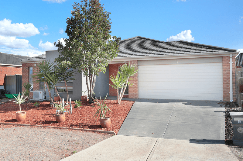 5 Butler Grove, WYNDHAM VALE, VIC 3024