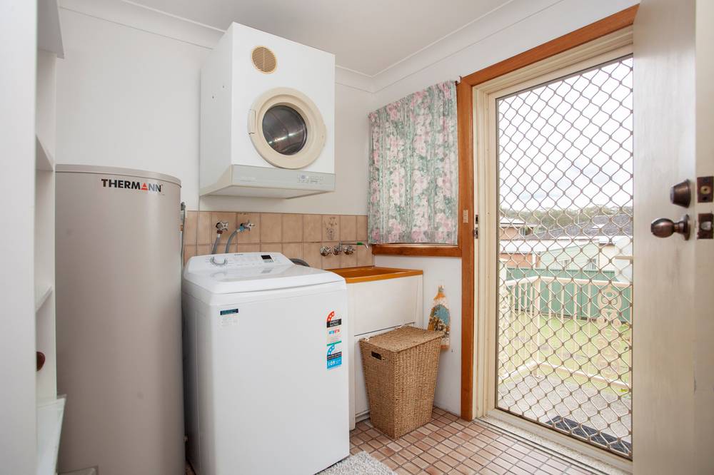 18 Wentworth Street, TAREE, NSW 2430