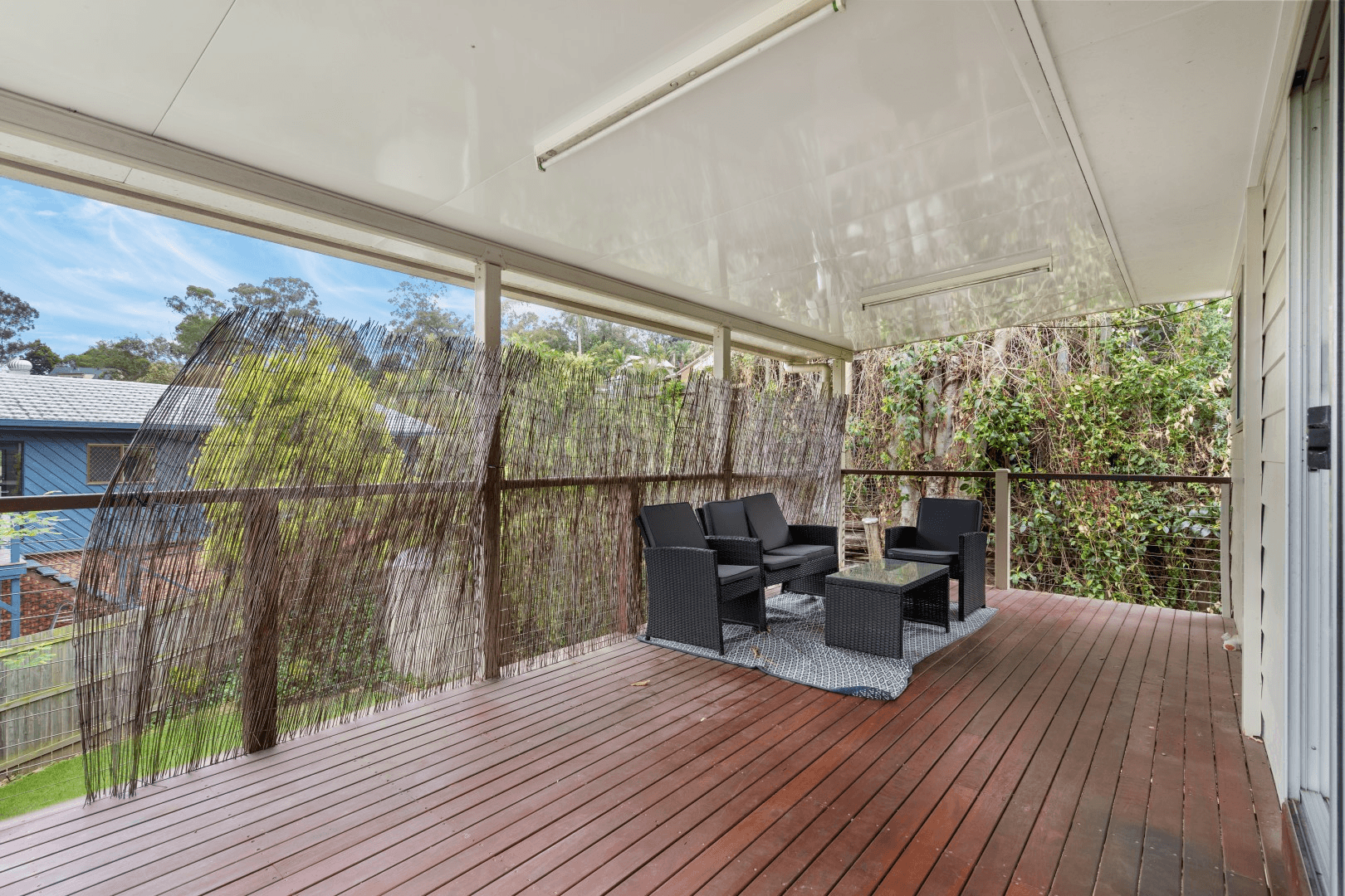 4 Gill Court, BUNDAMBA, QLD 4304