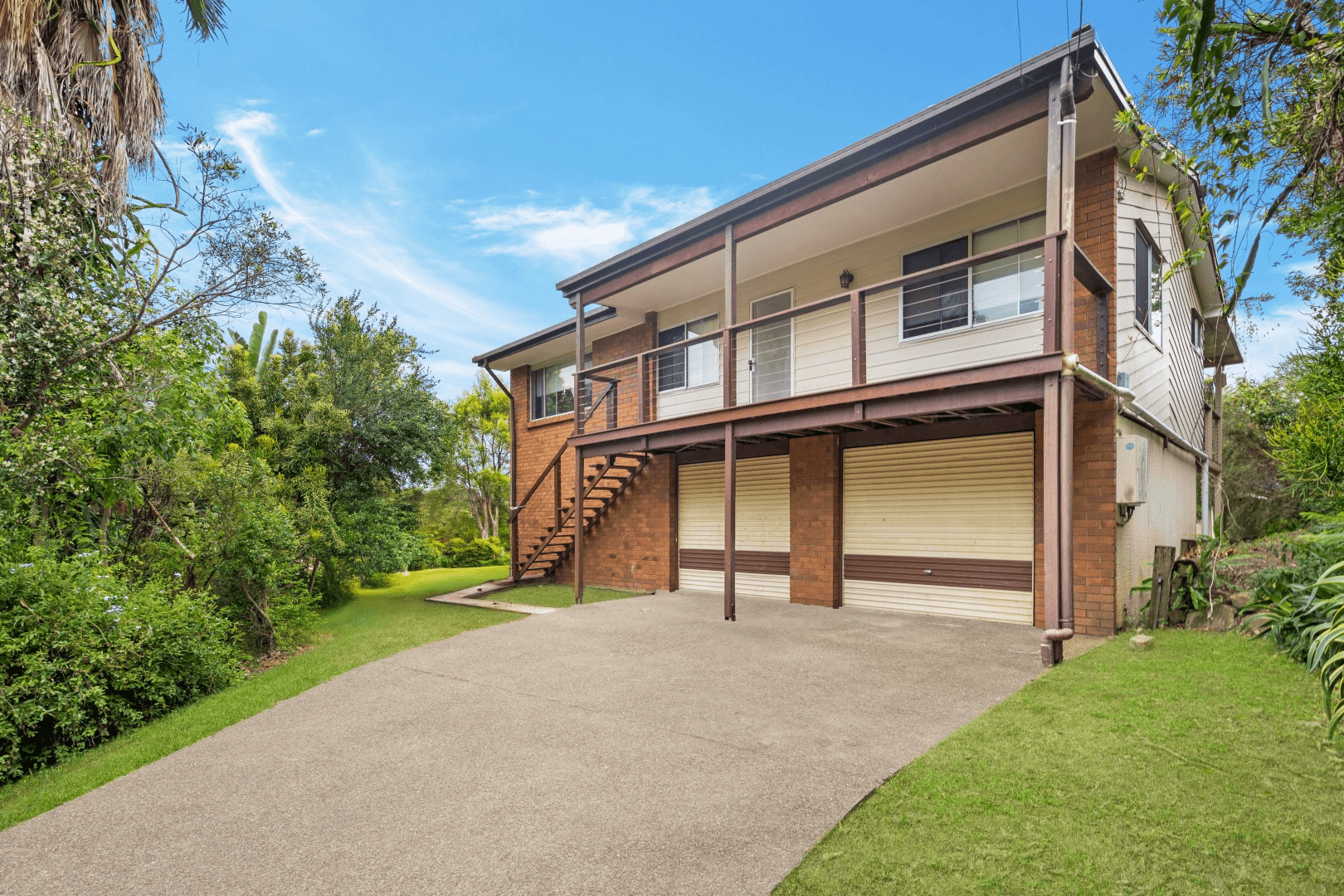 4 Gill Court, BUNDAMBA, QLD 4304