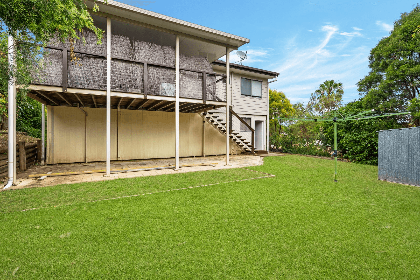 4 Gill Court, BUNDAMBA, QLD 4304