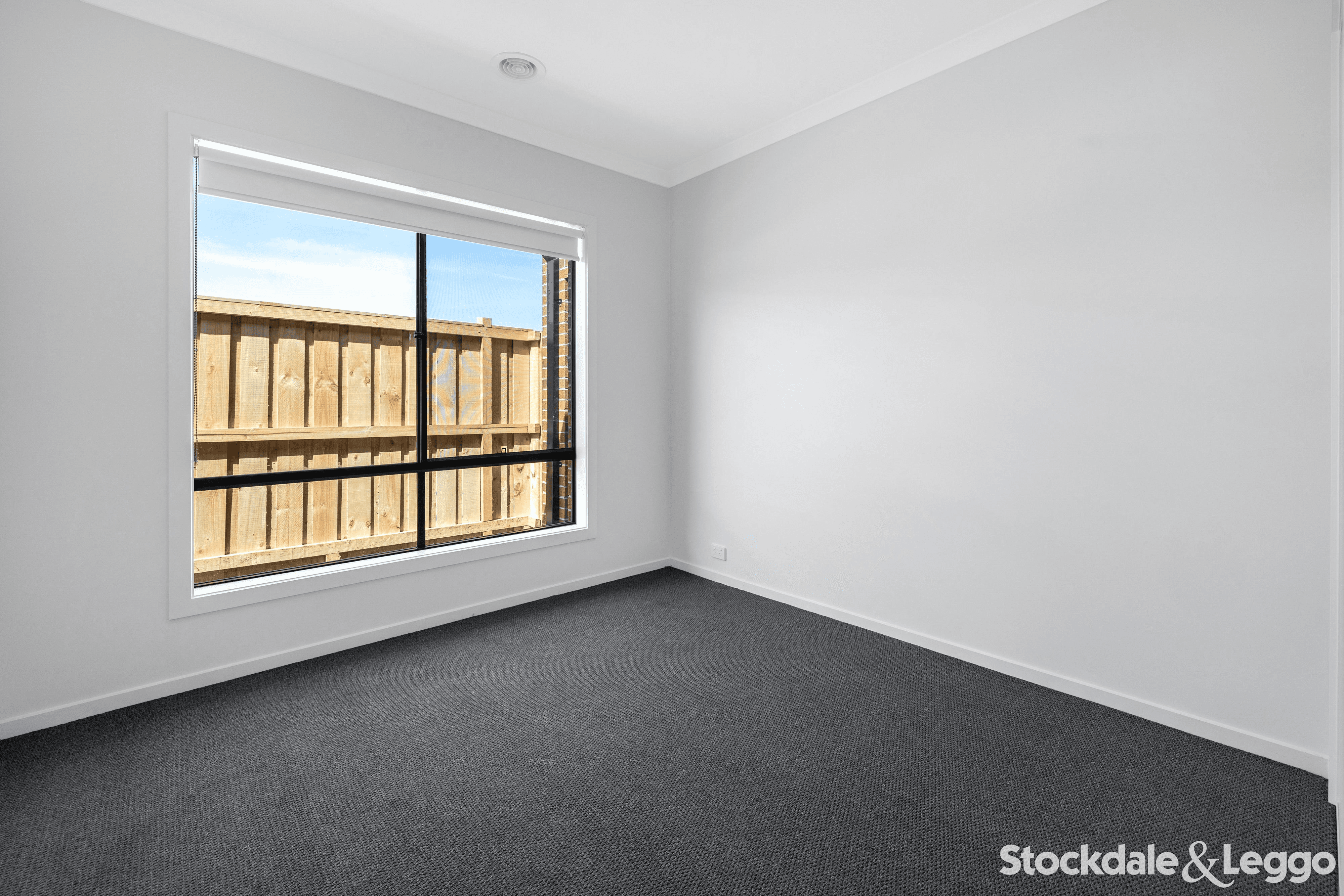 11 Aldgate Street, FRASER RISE, VIC 3336