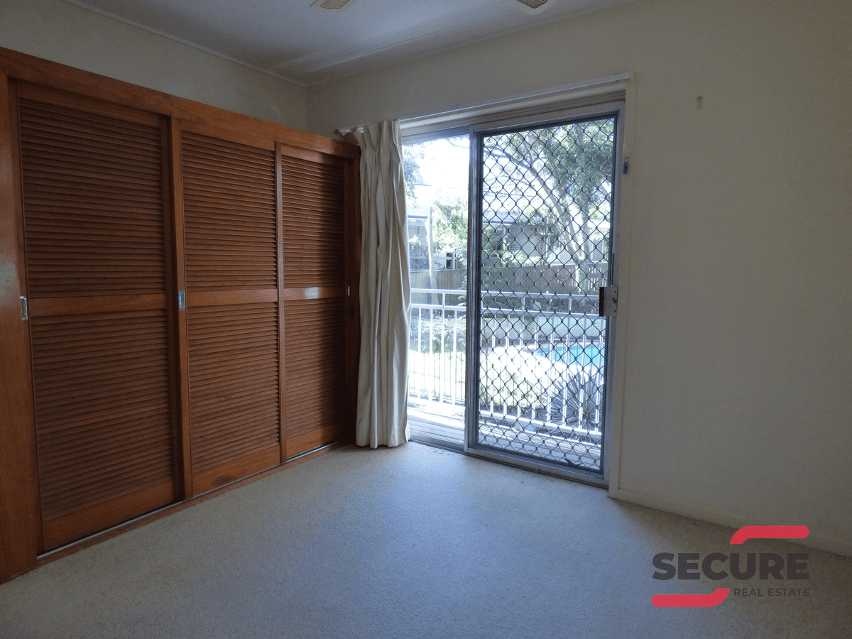 183 Burbong Street, Chapel Hill, QLD 4069