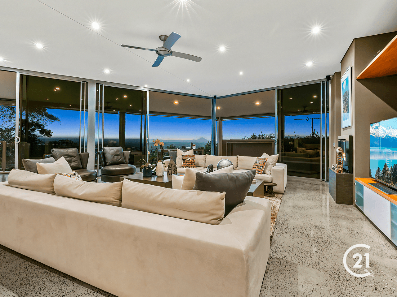 11 Mainsails Square, Noosa Heads, QLD 4567