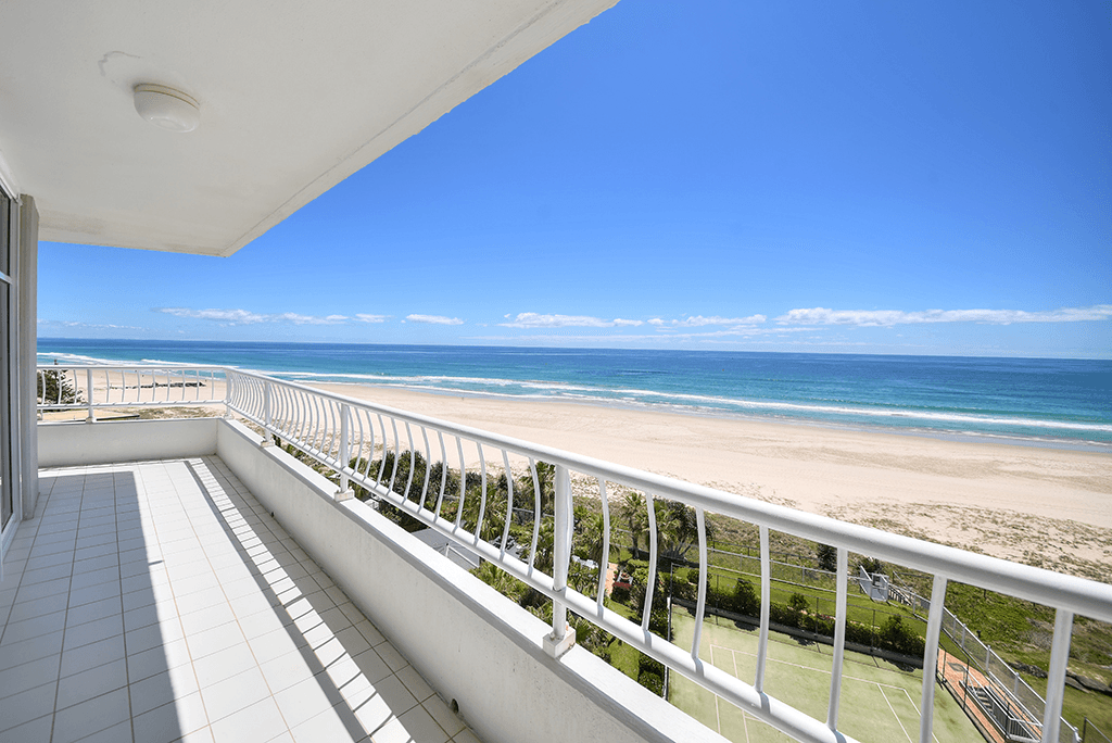 7D/2 Nineteenth Avenue, PALM BEACH, QLD 4221