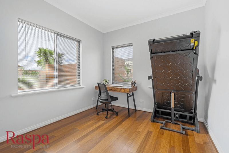 9 Sain Road, Coogee, WA 6166