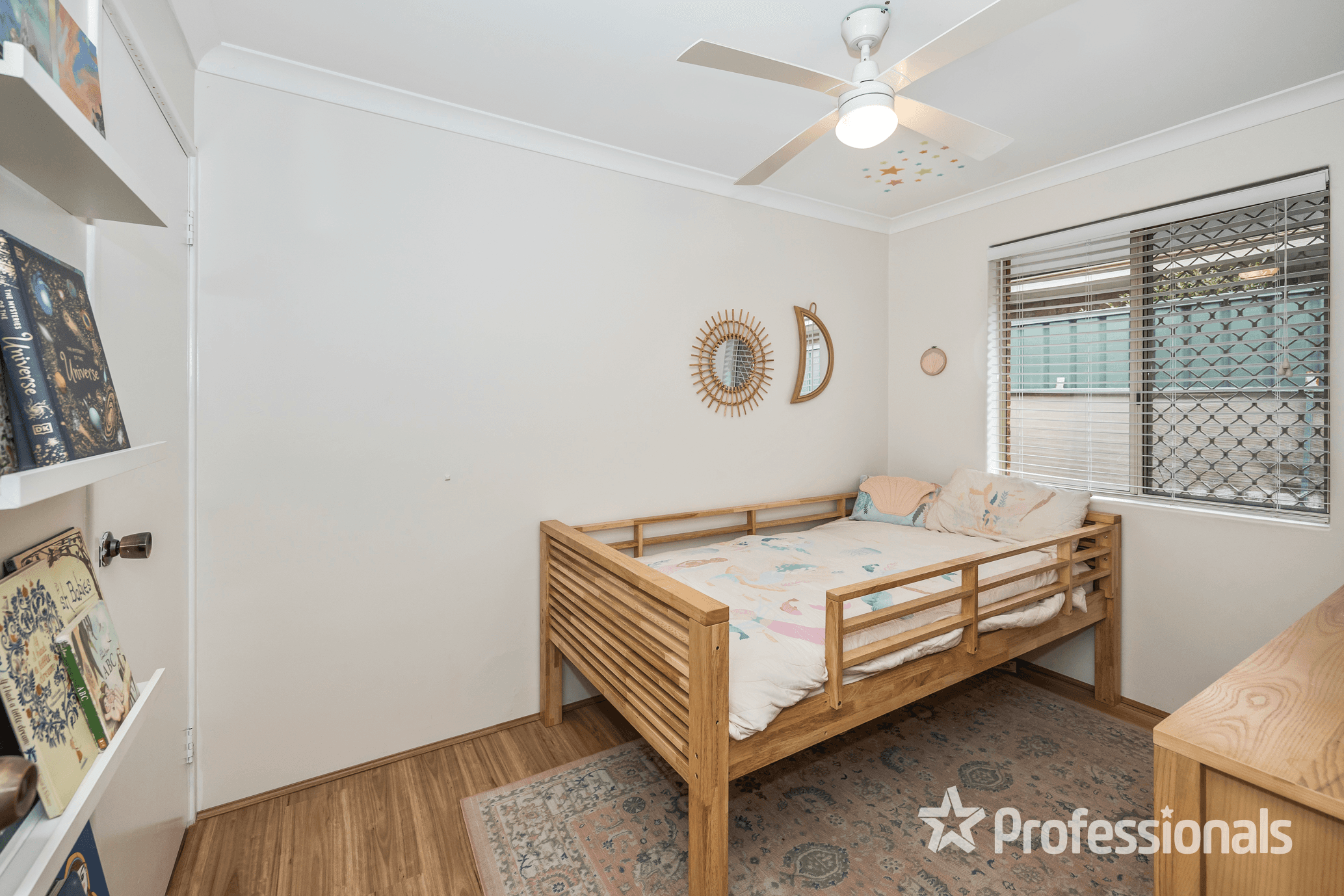 19 Graduate Place, MARANGAROO, WA 6064