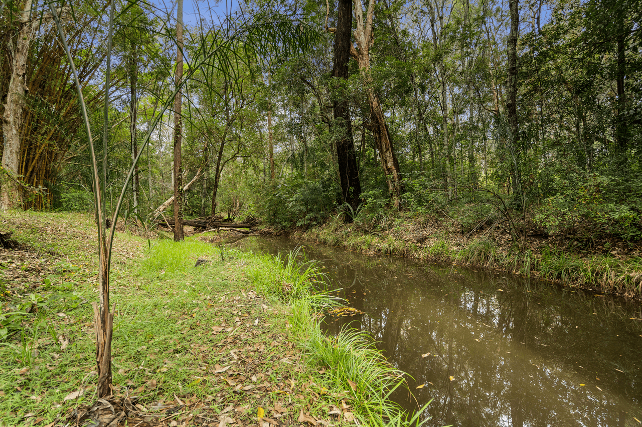 2 Faye Road, BELLMERE, QLD 4510