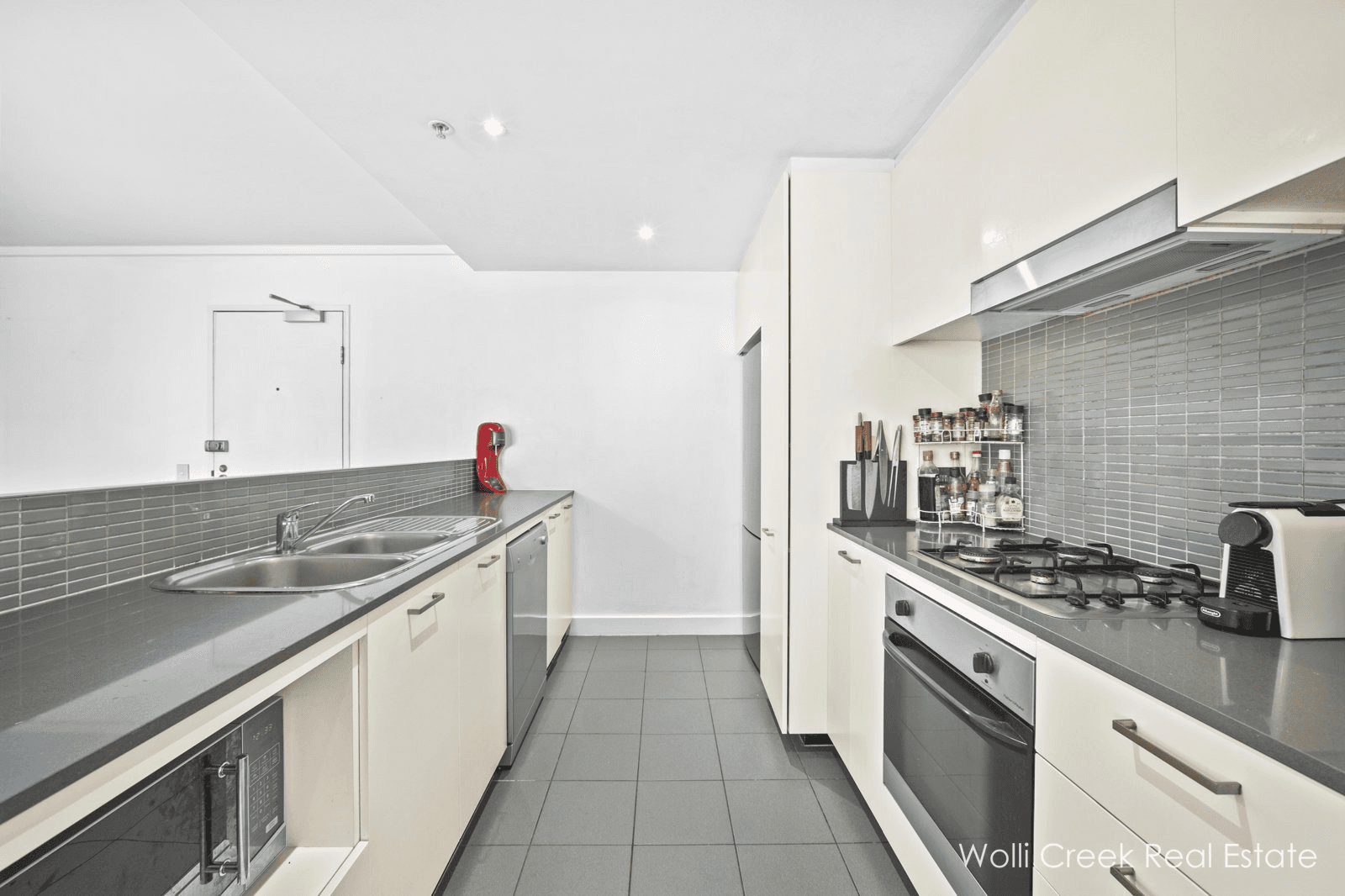 A907/35 Arncliffe Street, WOLLI CREEK, NSW 2205