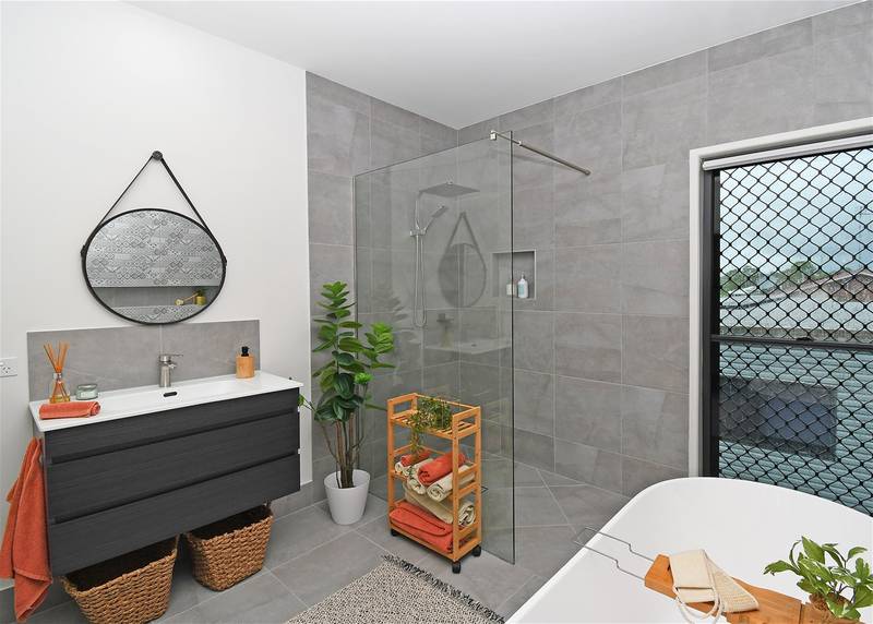 4 Petrel Avenue, RIVER HEADS, QLD 4655