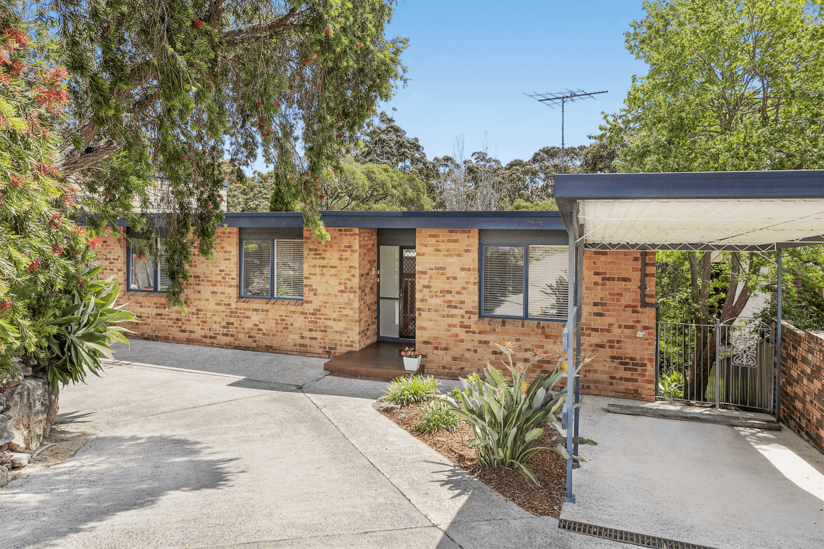 17 Cassandra Crescent, Heathcote, NSW 2233