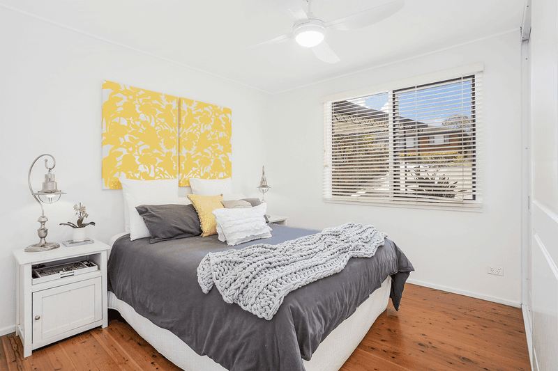 17 Cassandra Crescent, Heathcote, NSW 2233