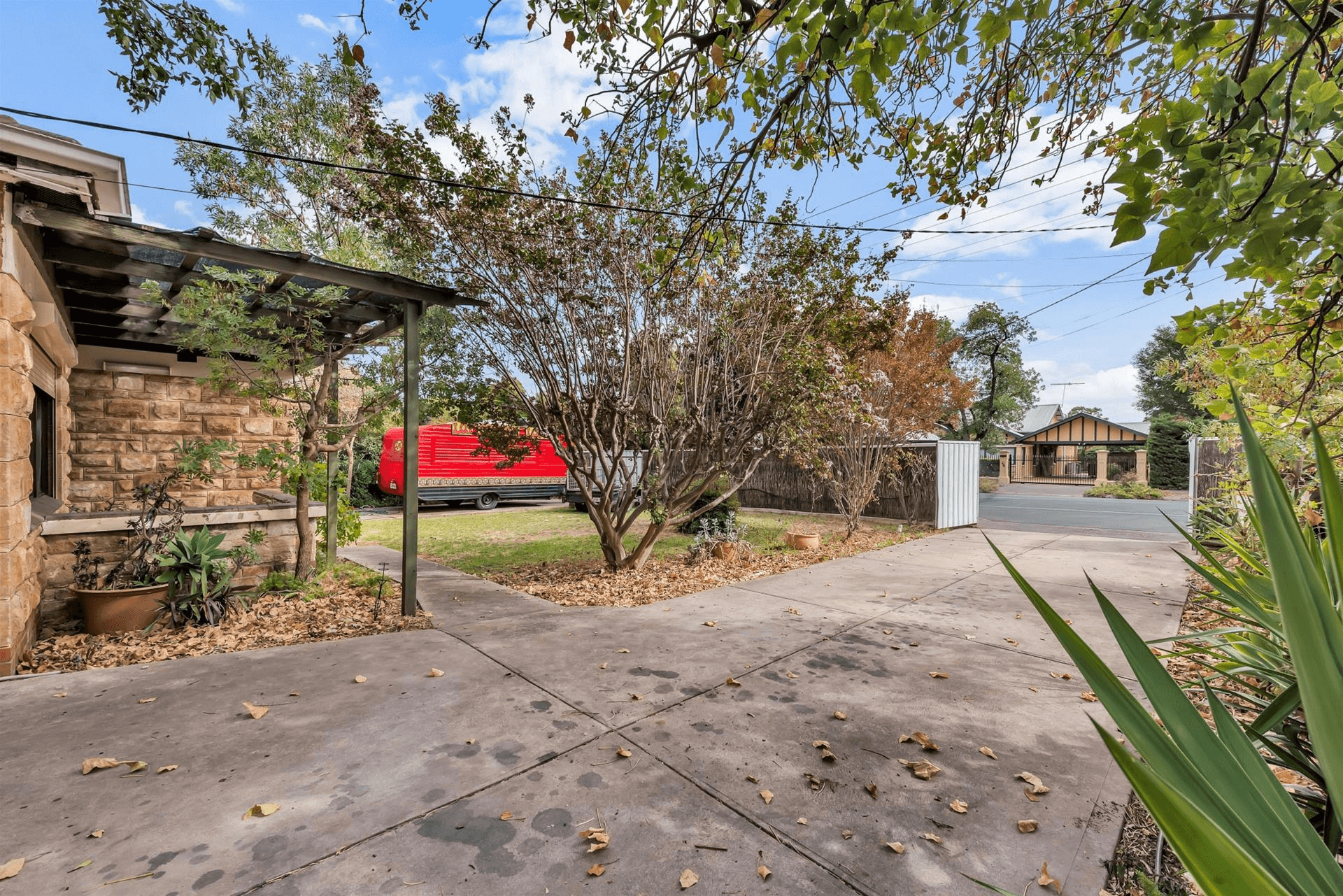 43 Wattlebury Road, Lower Mitcham, SA 5062