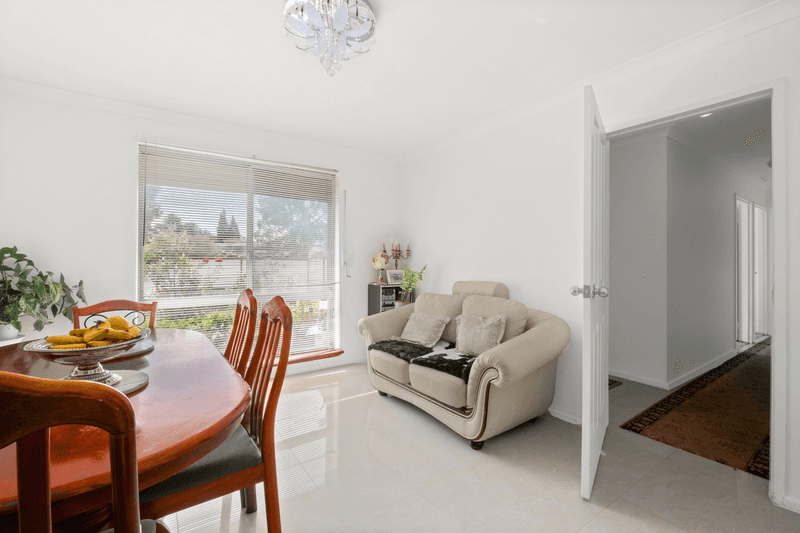 202 MORLEY DRIVE EAST, EDEN HILL, WA 6054