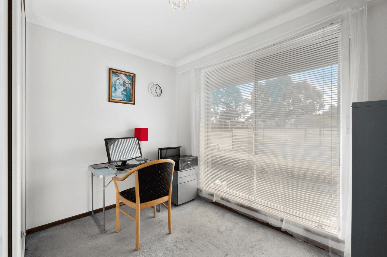 202 MORLEY DRIVE EAST, EDEN HILL, WA 6054