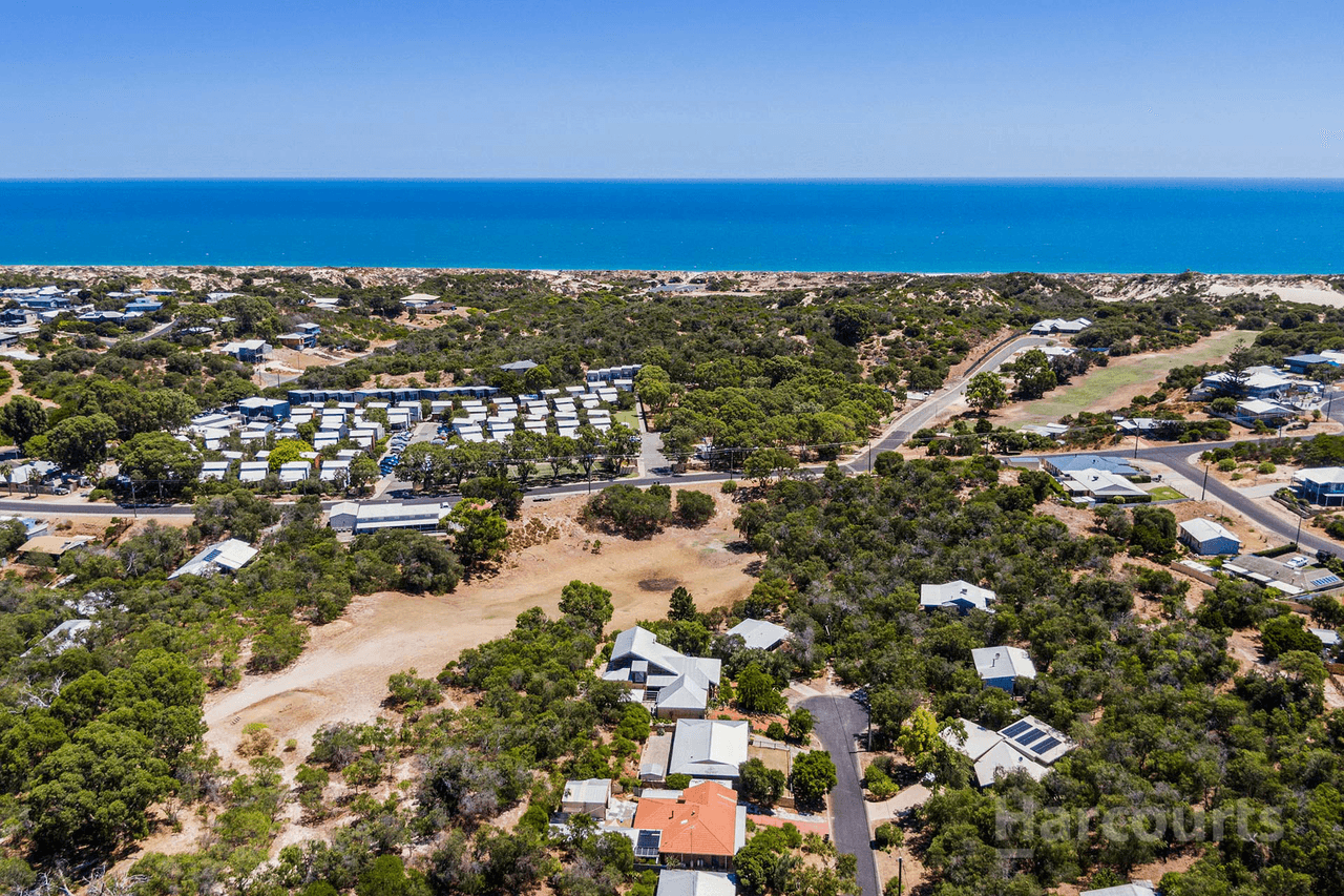 17 Hide-A-Way Vale, PRESTON BEACH, WA 6215