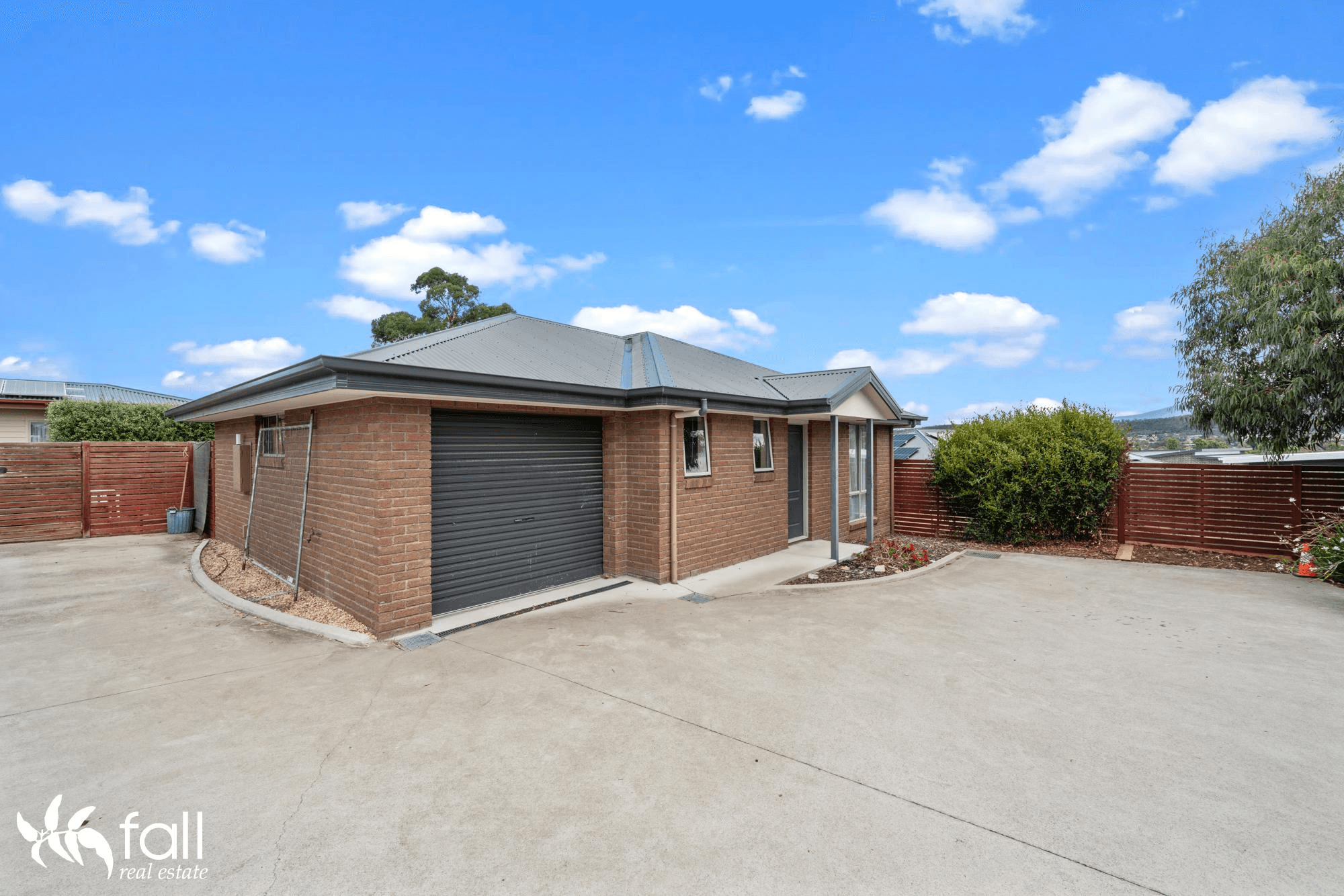 2/60 Mariah Crescent, OAKDOWNS, TAS 7019