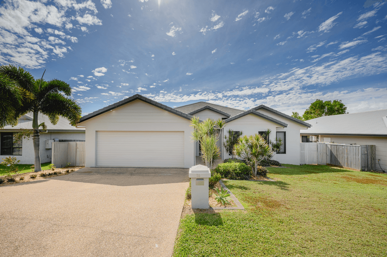 16 Hillock Crescent, BUSHLAND BEACH, QLD 4818