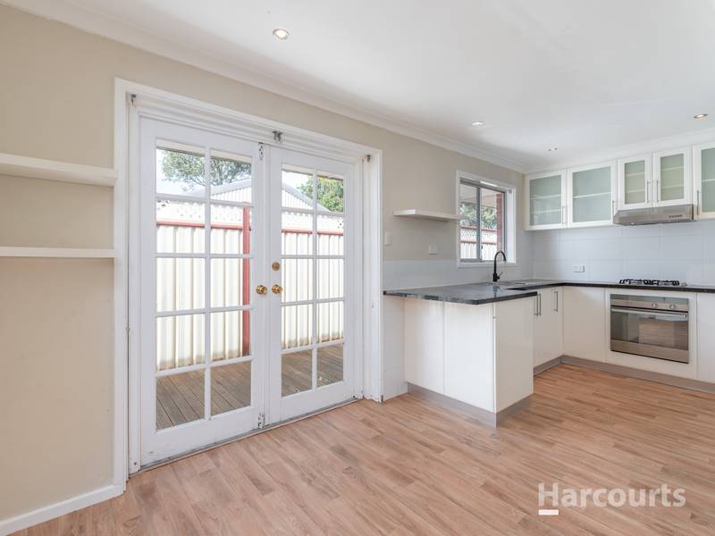 12B Yeaman Court, KOONDOOLA, WA 6064