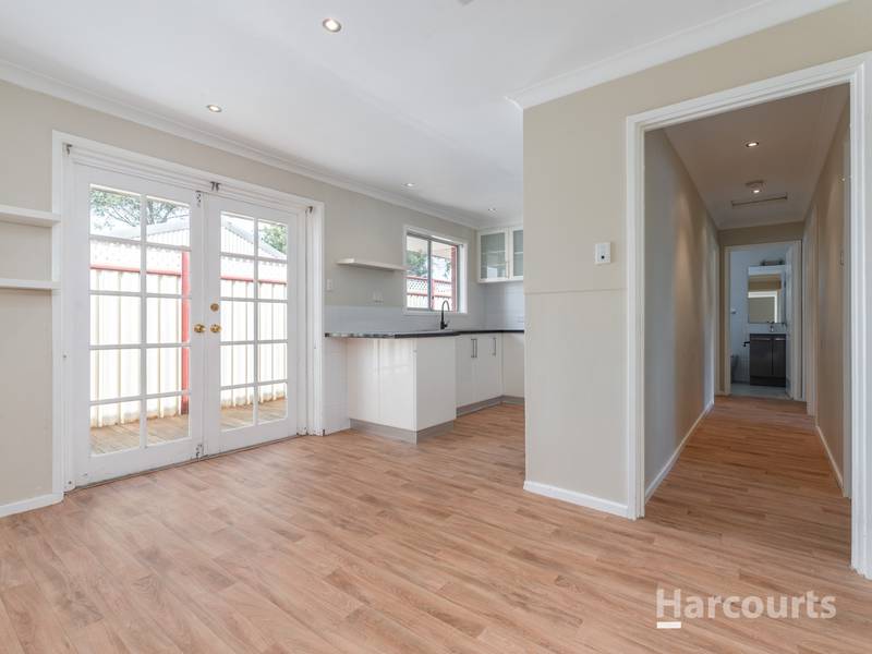 12B Yeaman Court, KOONDOOLA, WA 6064