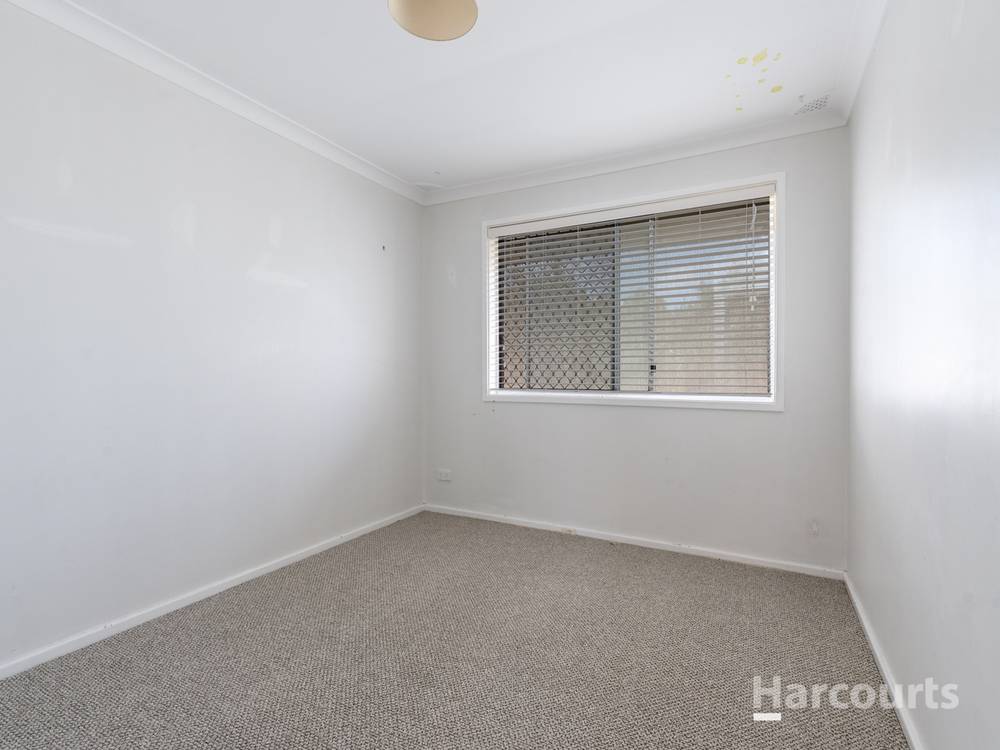 12B Yeaman Court, KOONDOOLA, WA 6064