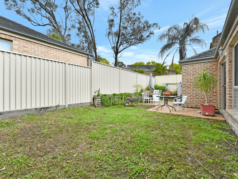 2/17 Brickendon Avenue, MARDI, NSW 2259