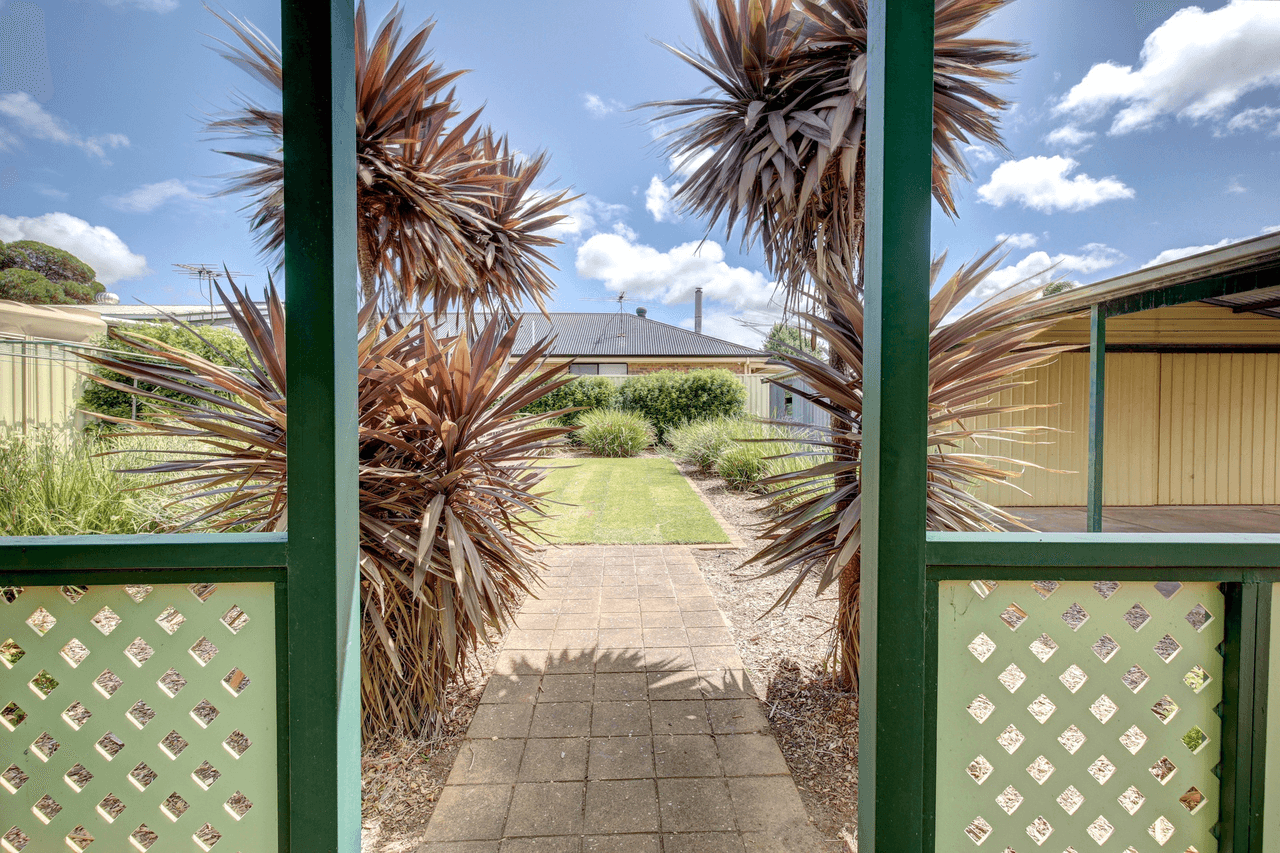 37 The Parade, Holden Hill, SA 5088