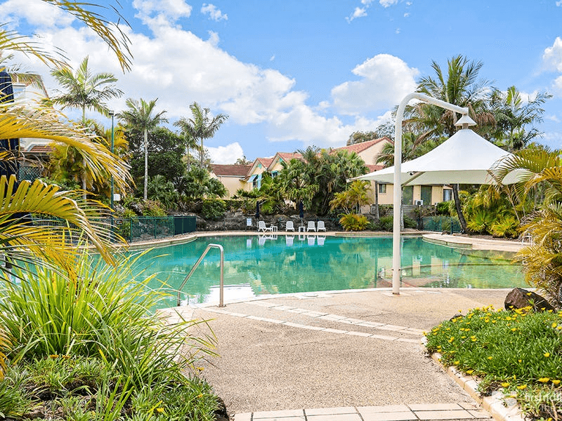 5 Allenton 125 Santa Cruz Boulevard, CLEAR ISLAND WATERS, QLD 4226