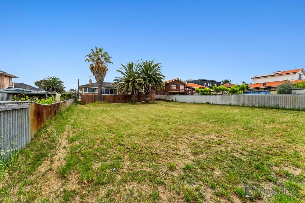 10B Biddles Lane, White Gum Valley, WA 6162