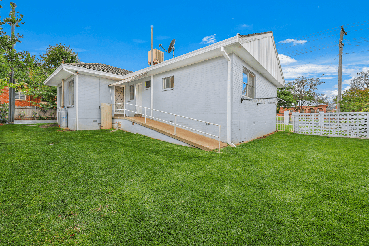 56A Roderick Street, TAMWORTH, NSW 2340