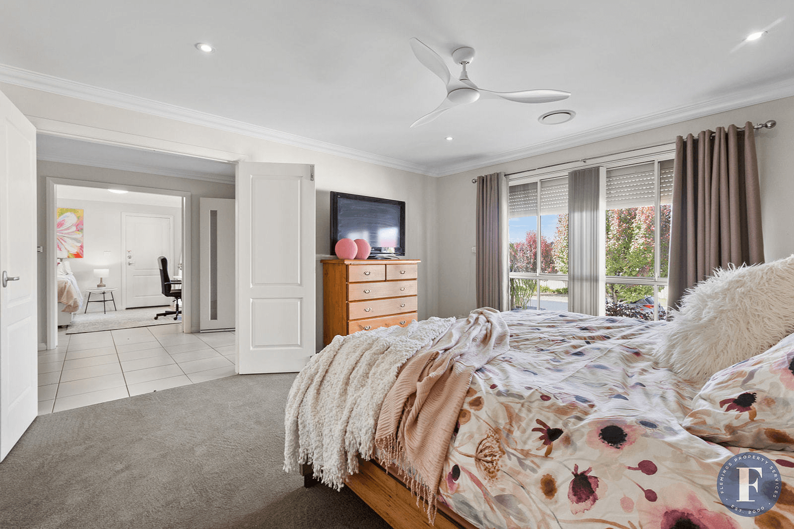 9 Hayden Place, Young, NSW 2594