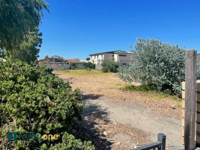 15 Charles Street, MIDLAND, WA 6056