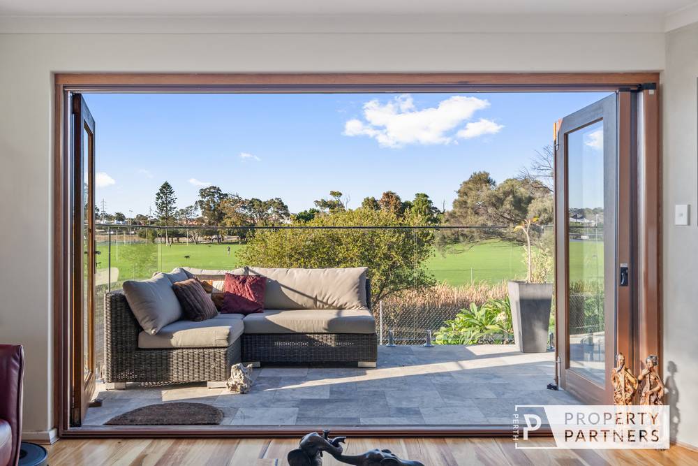 3/25 Sackville Terrace, Scarborough, WA 6019