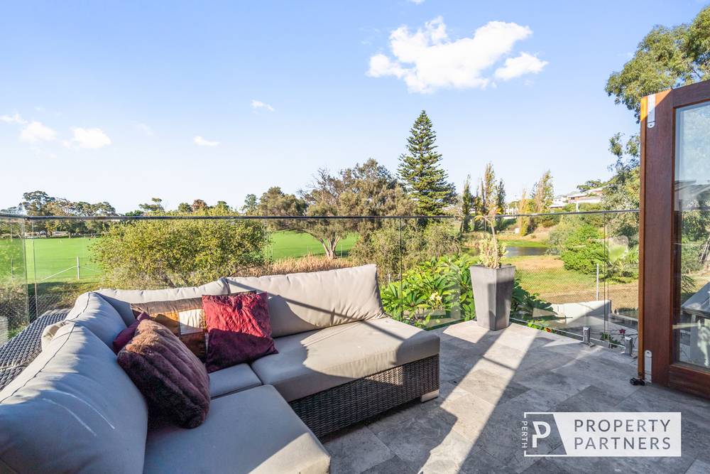 3/25 Sackville Terrace, Scarborough, WA 6019