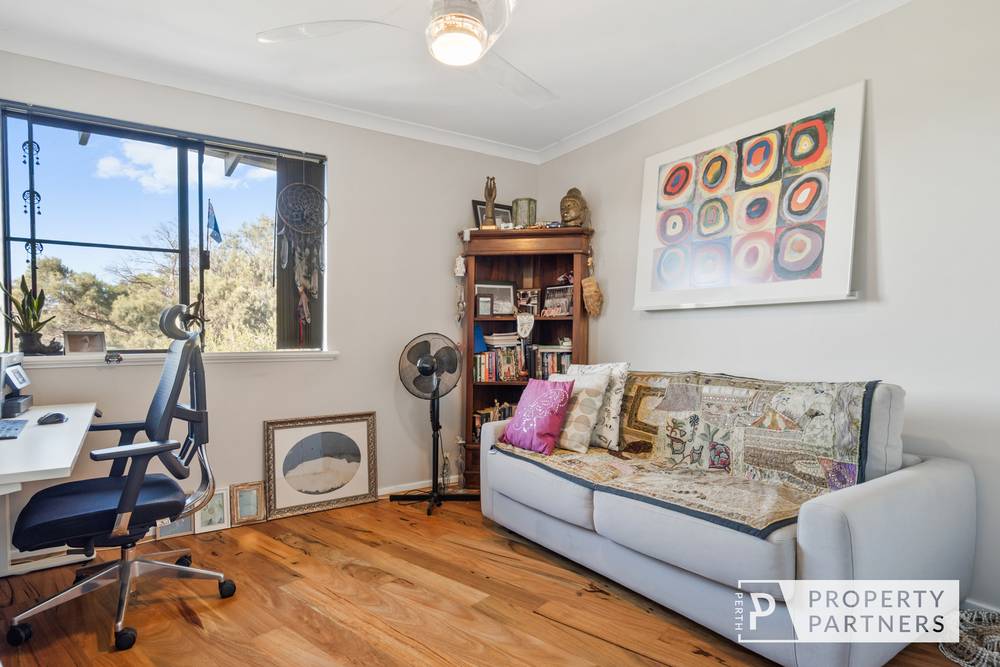 3/25 Sackville Terrace, Scarborough, WA 6019