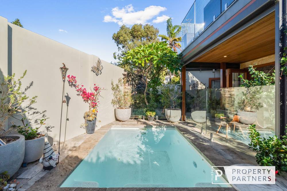 3/25 Sackville Terrace, Scarborough, WA 6019