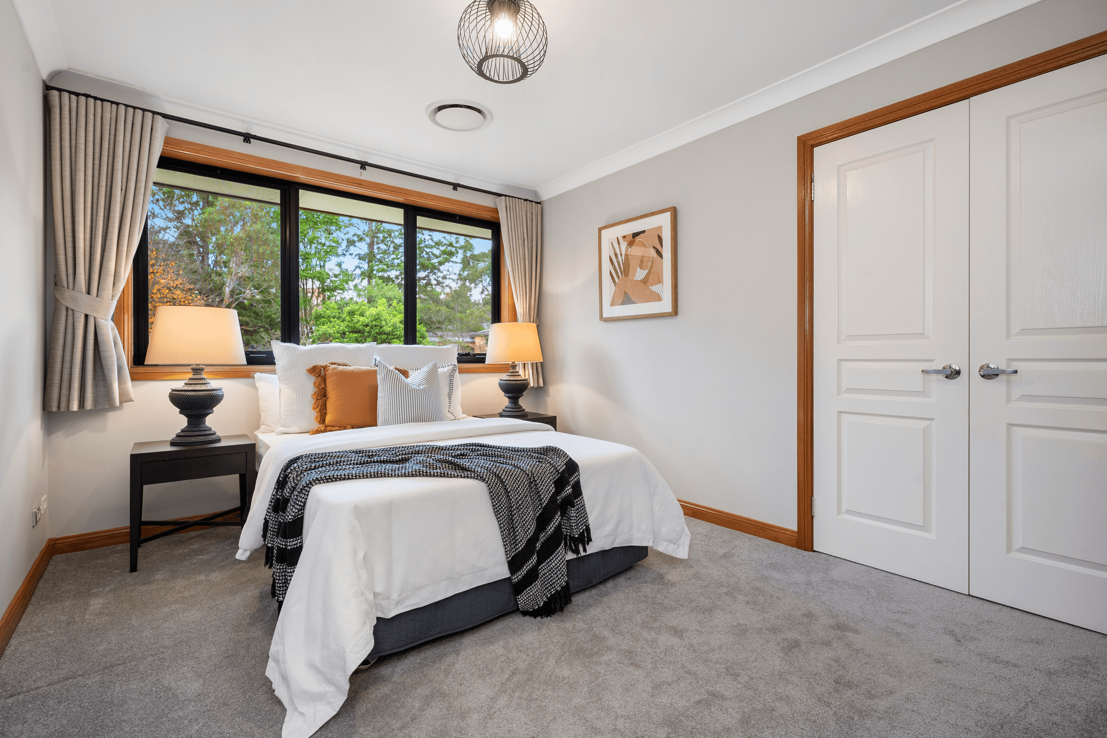 1f Swan Place, PENNANT HILLS, NSW 2120