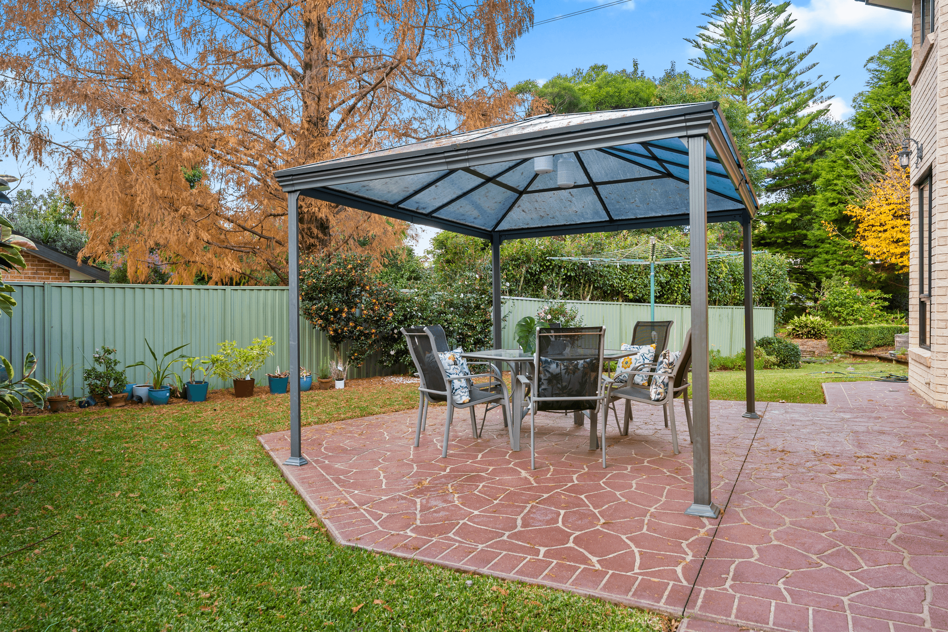 1f Swan Place, PENNANT HILLS, NSW 2120