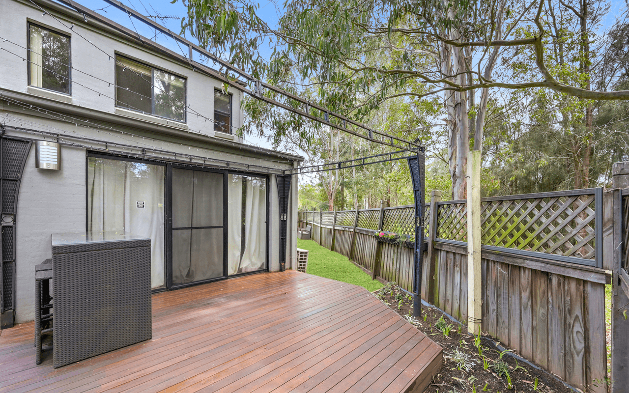 3/92-98 Glenfield Drive, CURRANS HILL, NSW 2567